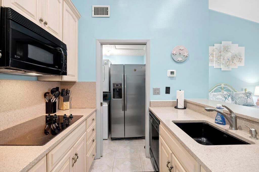 Photo of Kitchen in Sawgrass