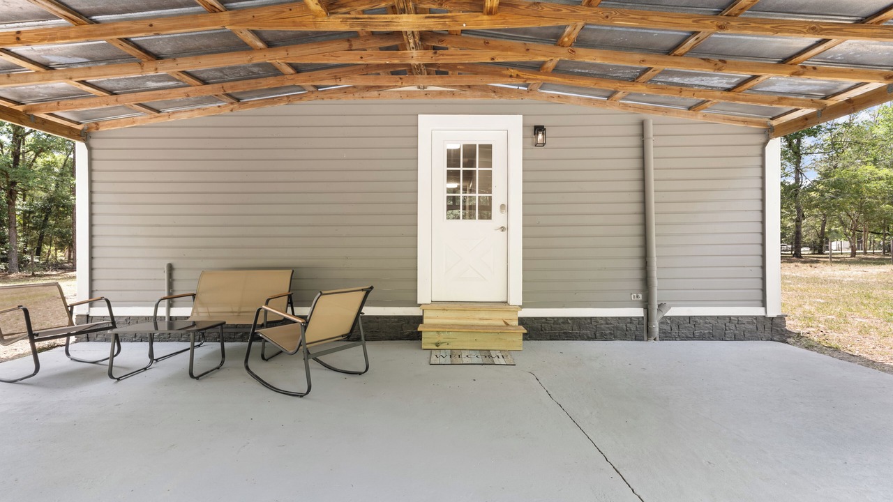 Photo of Patio Balcony in Fort White