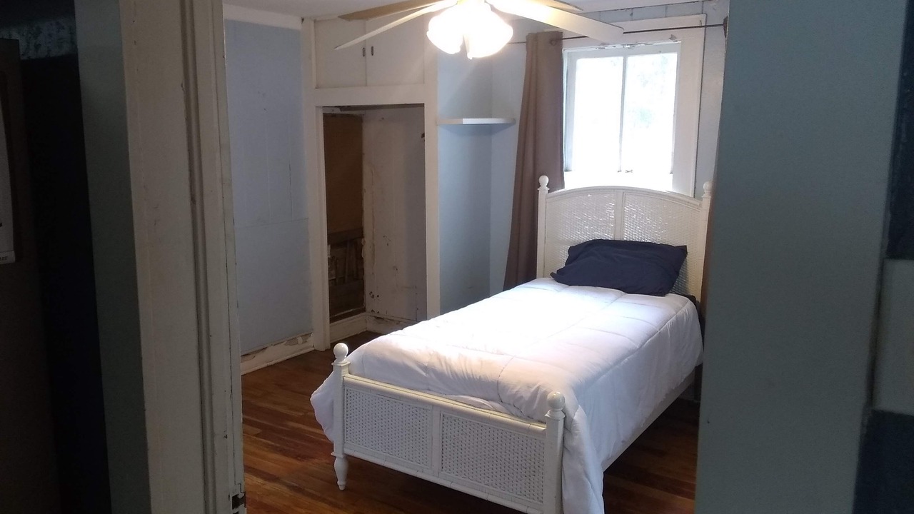 Photo of Bedroom in Dade City