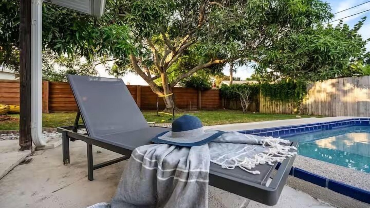 Photo of Patio Balcony in Cocoa Isles