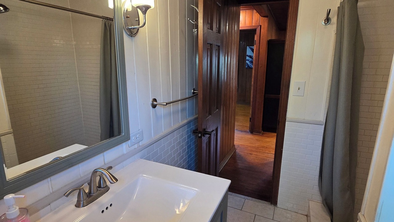Photo of Bathroom in Chassahowitzka