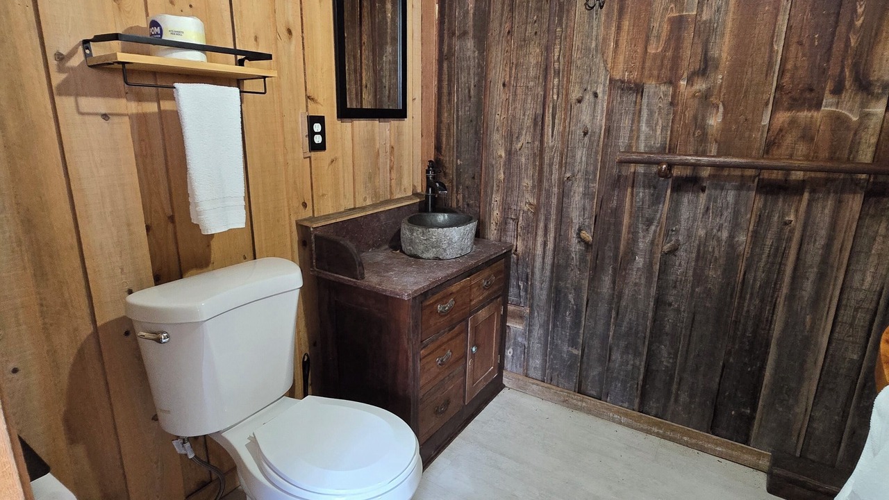 Photo of Bathroom in Chassahowitzka