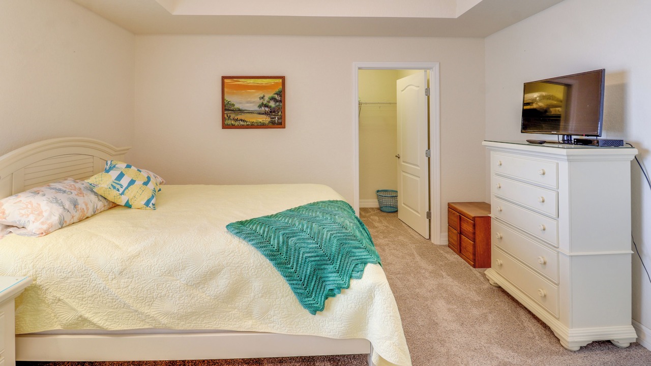 Photo of Bedroom in New Smyrna Beach