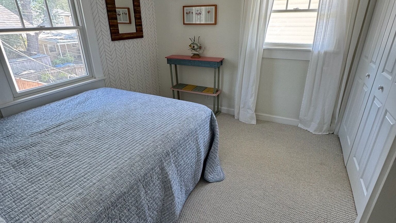 Photo of Bedroom in Historic Old Northeast