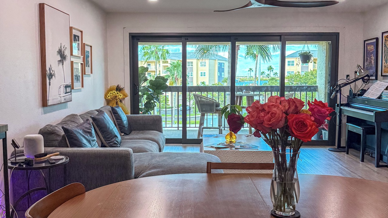 Photo of Livingroom in Madeira Beach
