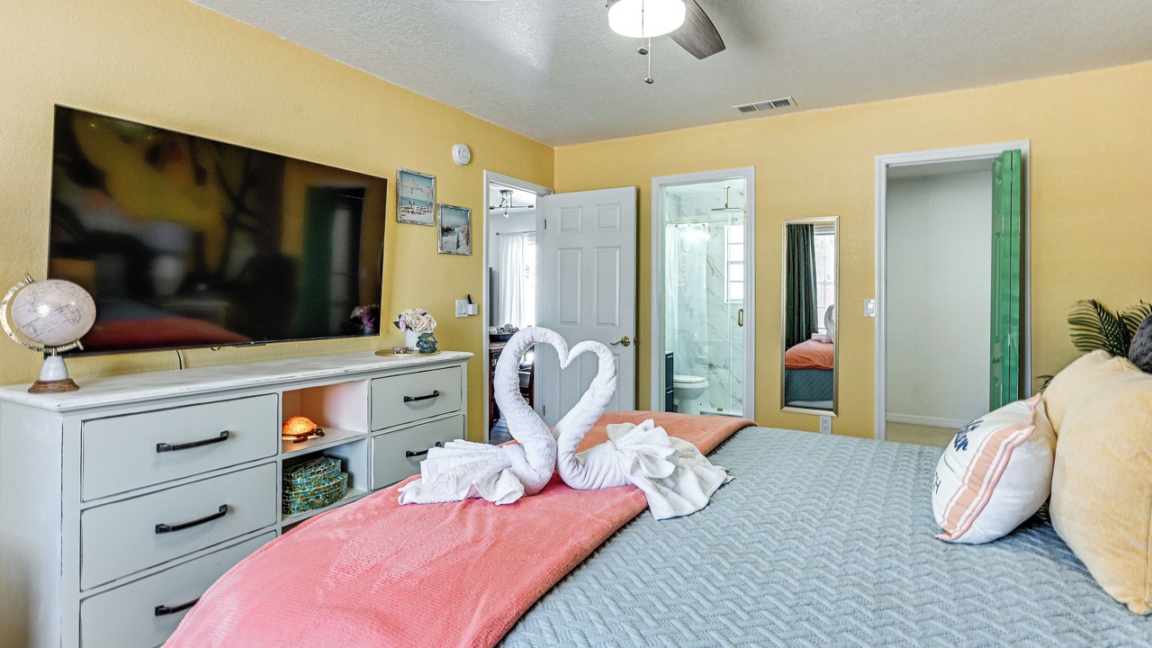 Photo of Bedroom in Viva Villas