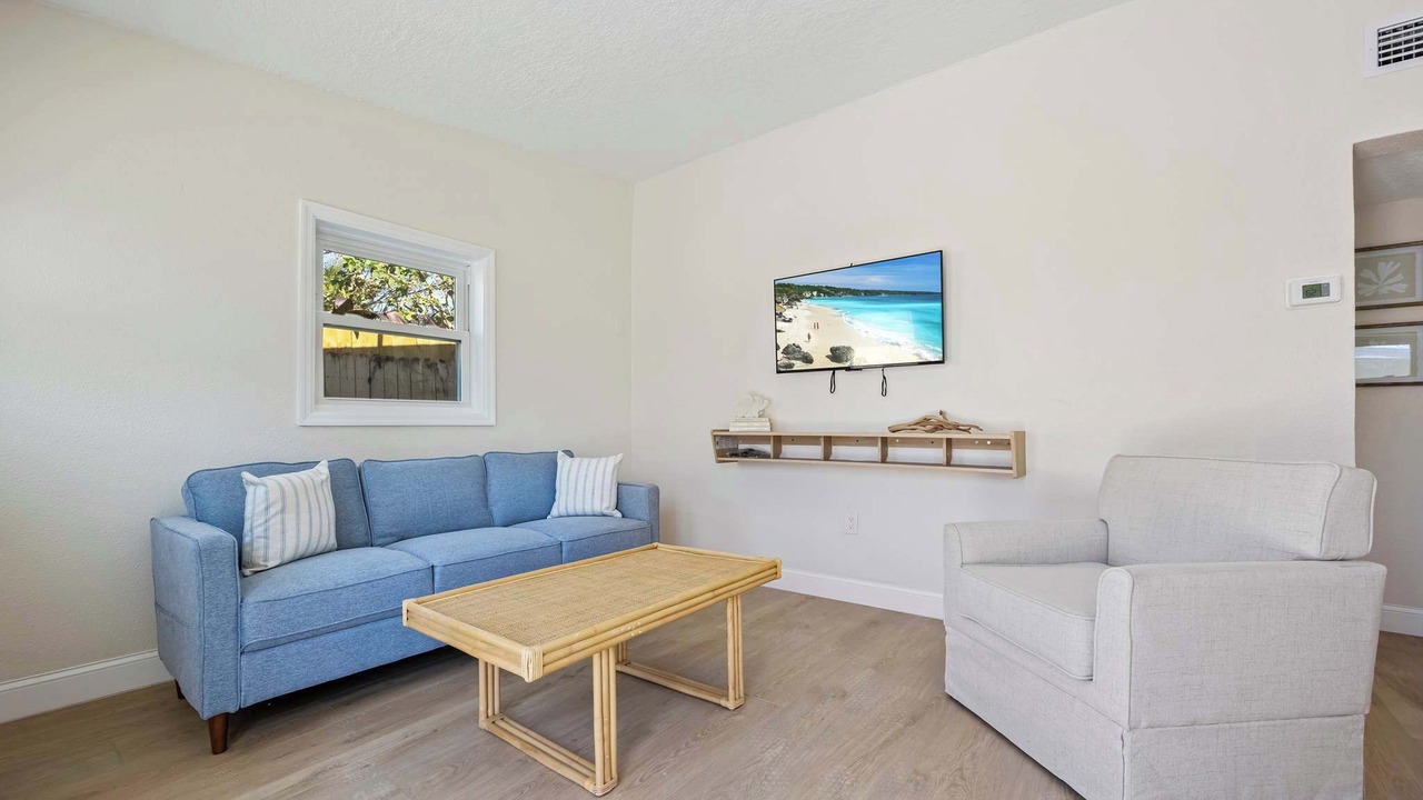 Photo of Livingroom in Parsuns To Cocoa Beach