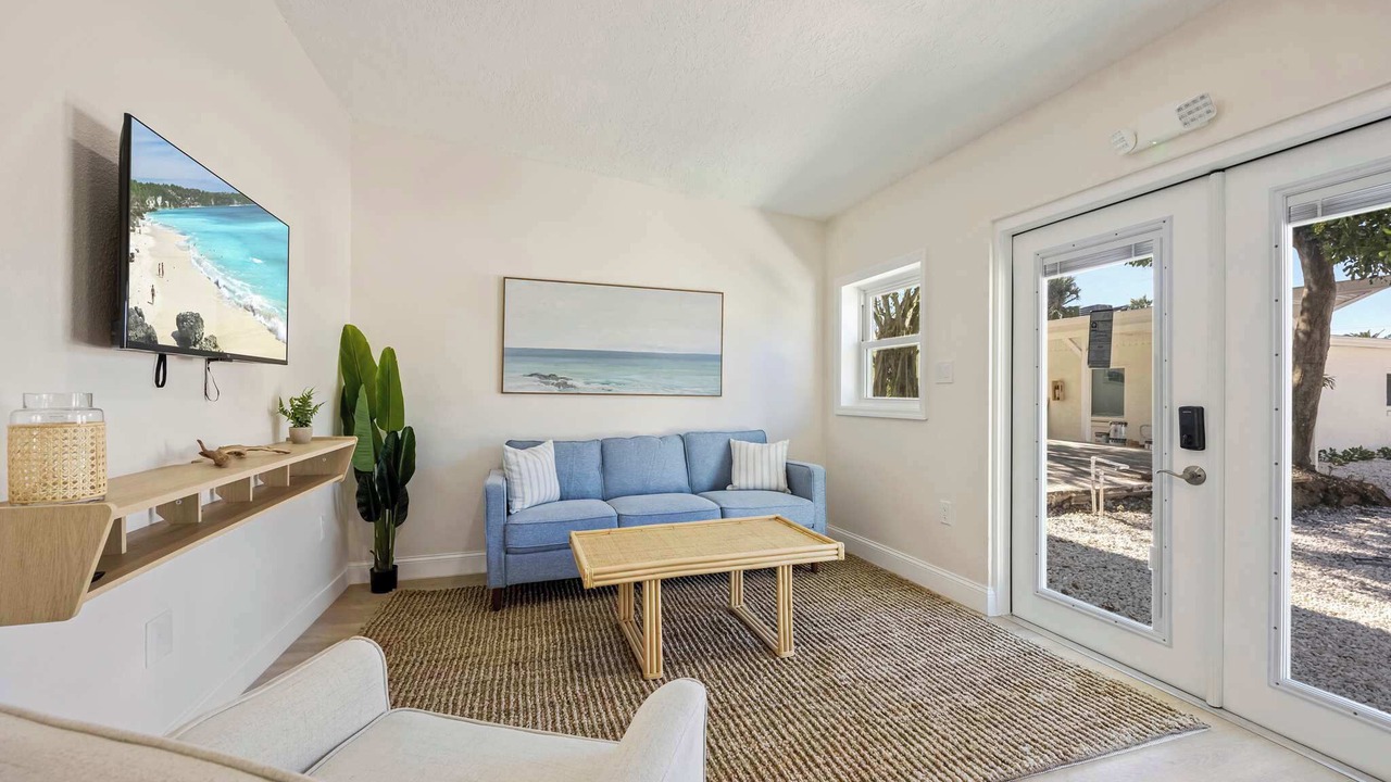 Photo of Livingroom in Parsuns To Cocoa Beach