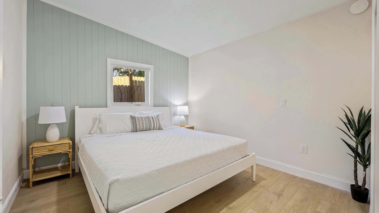 Photo of Bedroom in Parsuns To Cocoa Beach