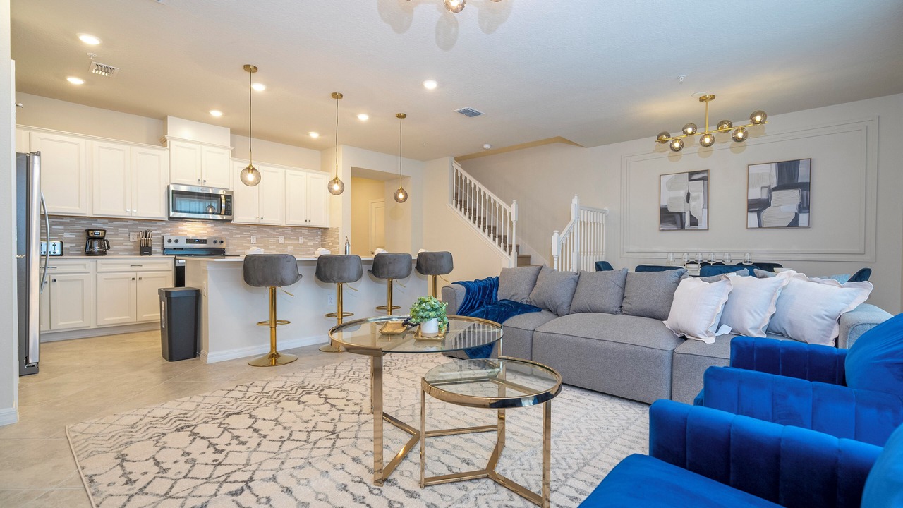 Photo of Livingroom in Four Corners