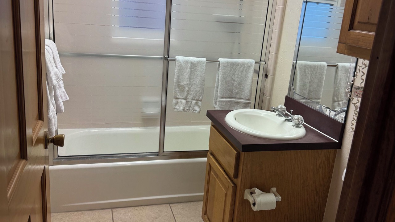 Photo of Bathroom in South Peninsula Historic District