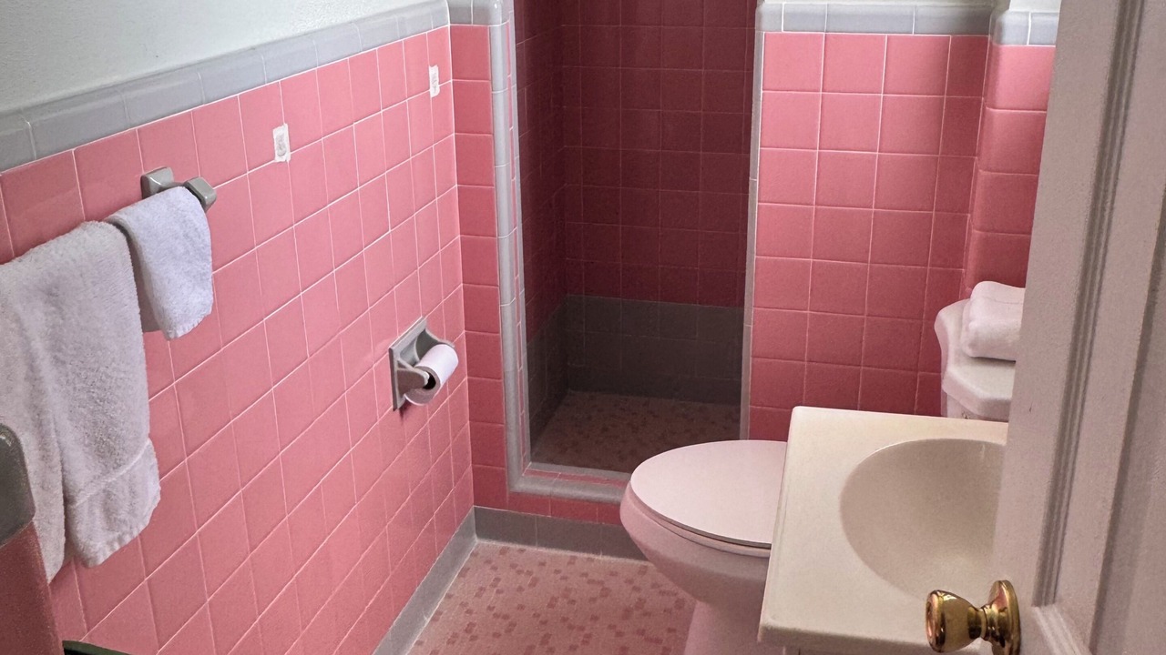 Photo of Bathroom in South Peninsula Historic District