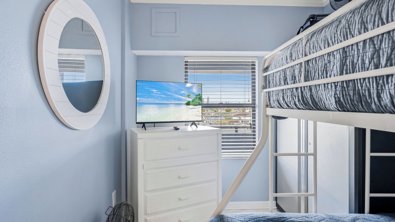 Photo of Bedroom in Madeira Beach