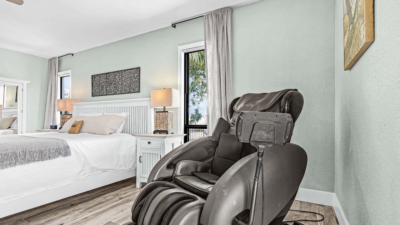 Photo of Bedroom in Apollo Beach