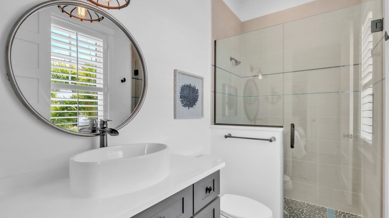 Photo of Bathroom in Holmes Beach