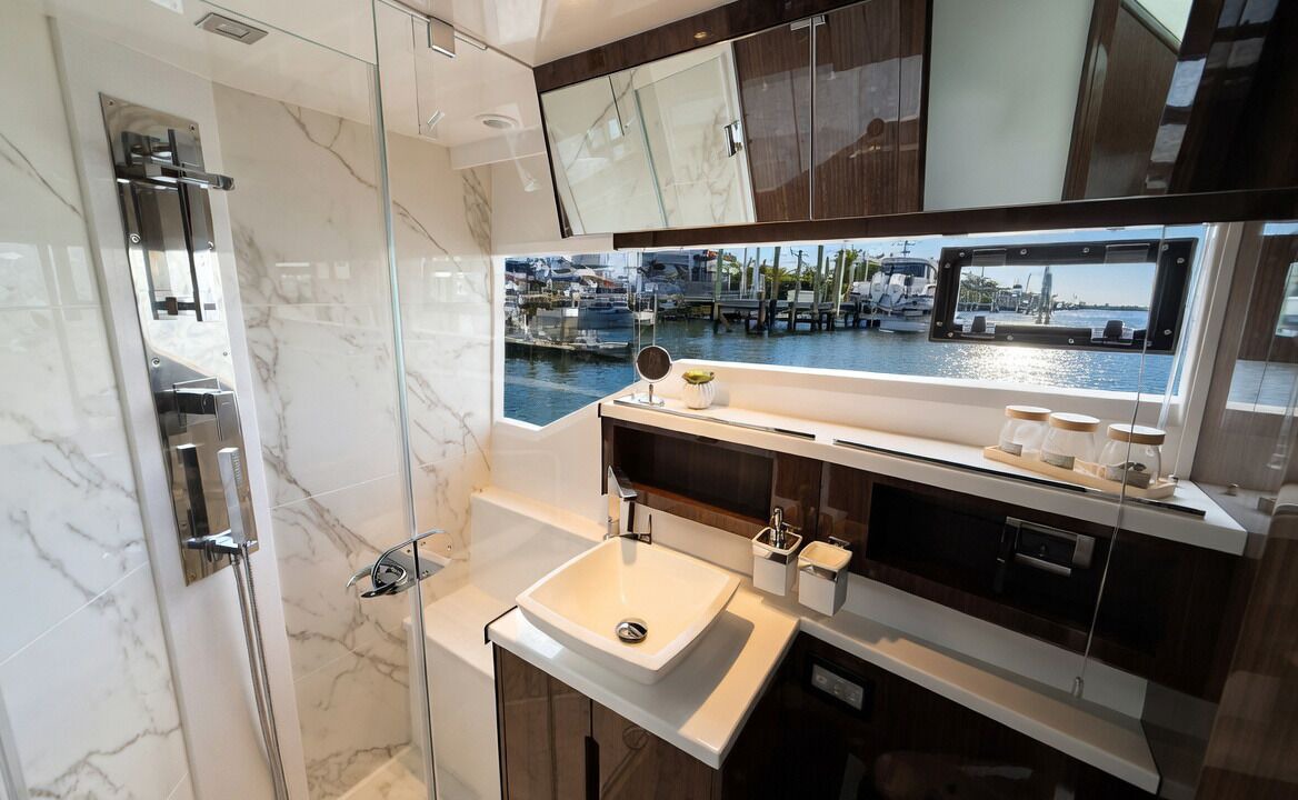 Photo of Bathroom in Apollo Beach