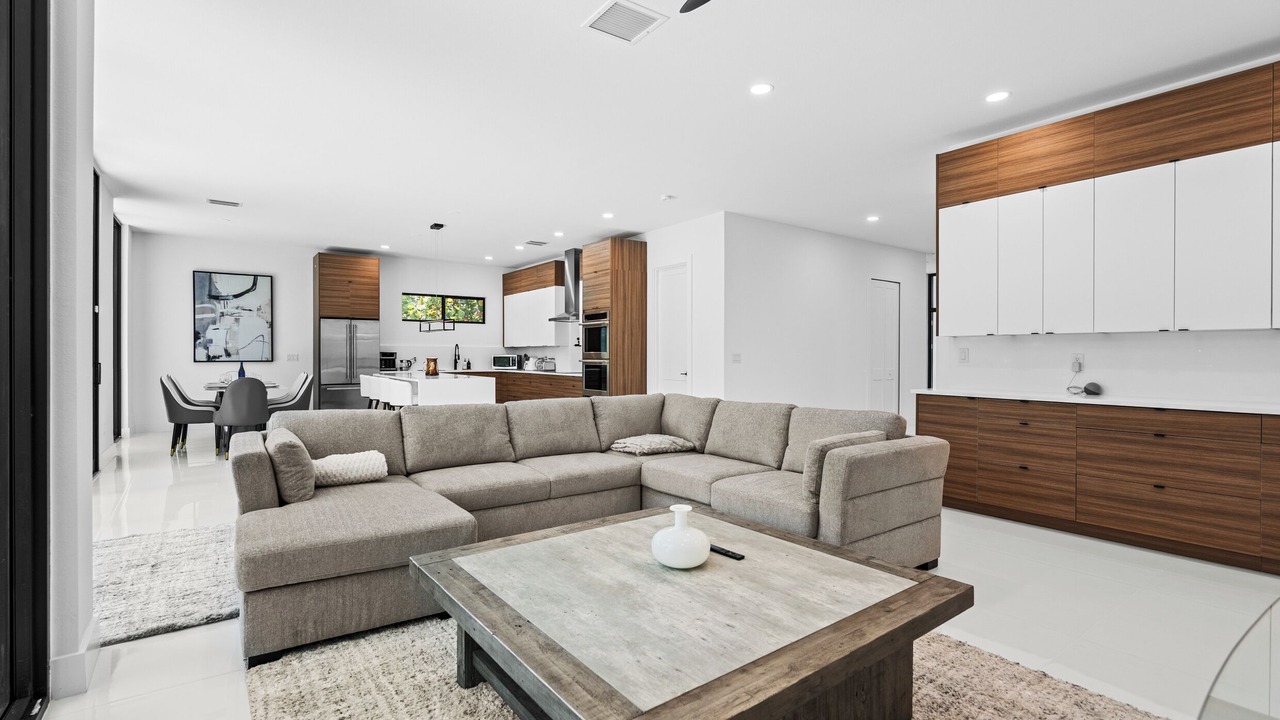 Photo of Livingroom in Southgate