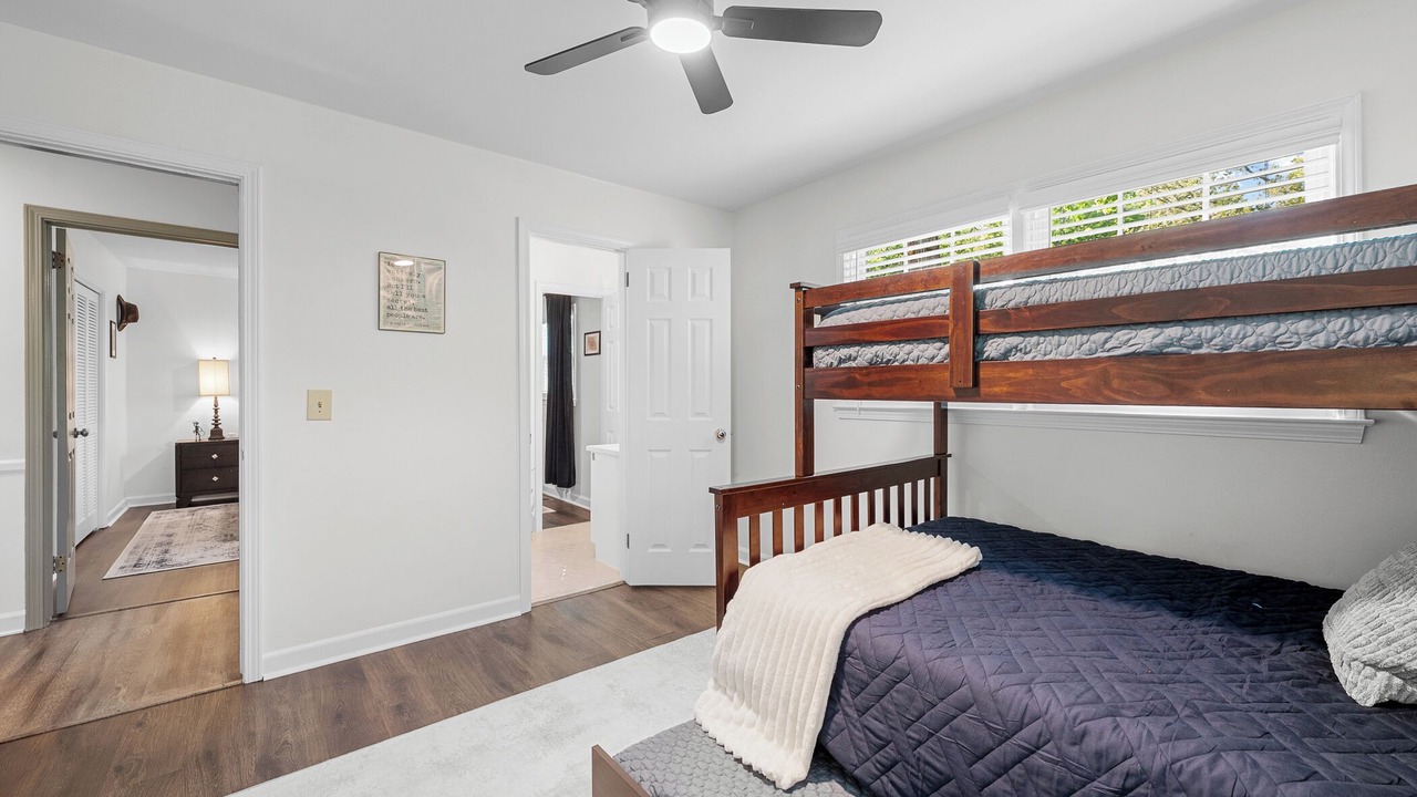 Photo of Bedroom in Simpsonville