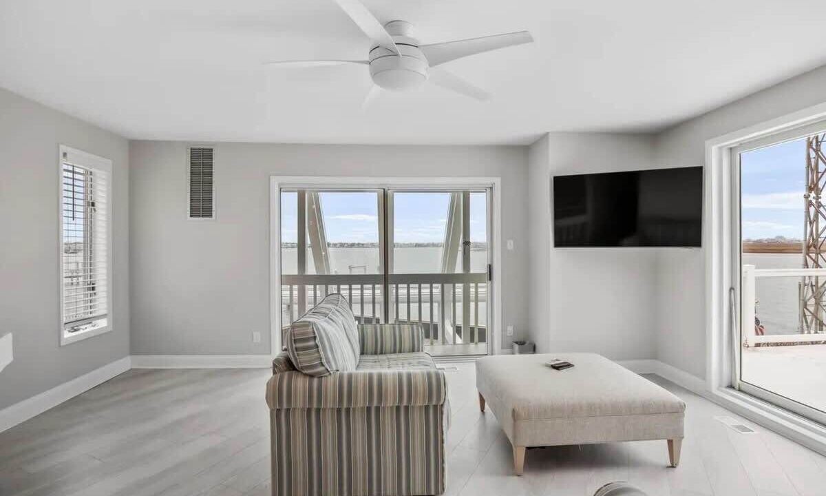 Photo of Livingroom in Brigantine