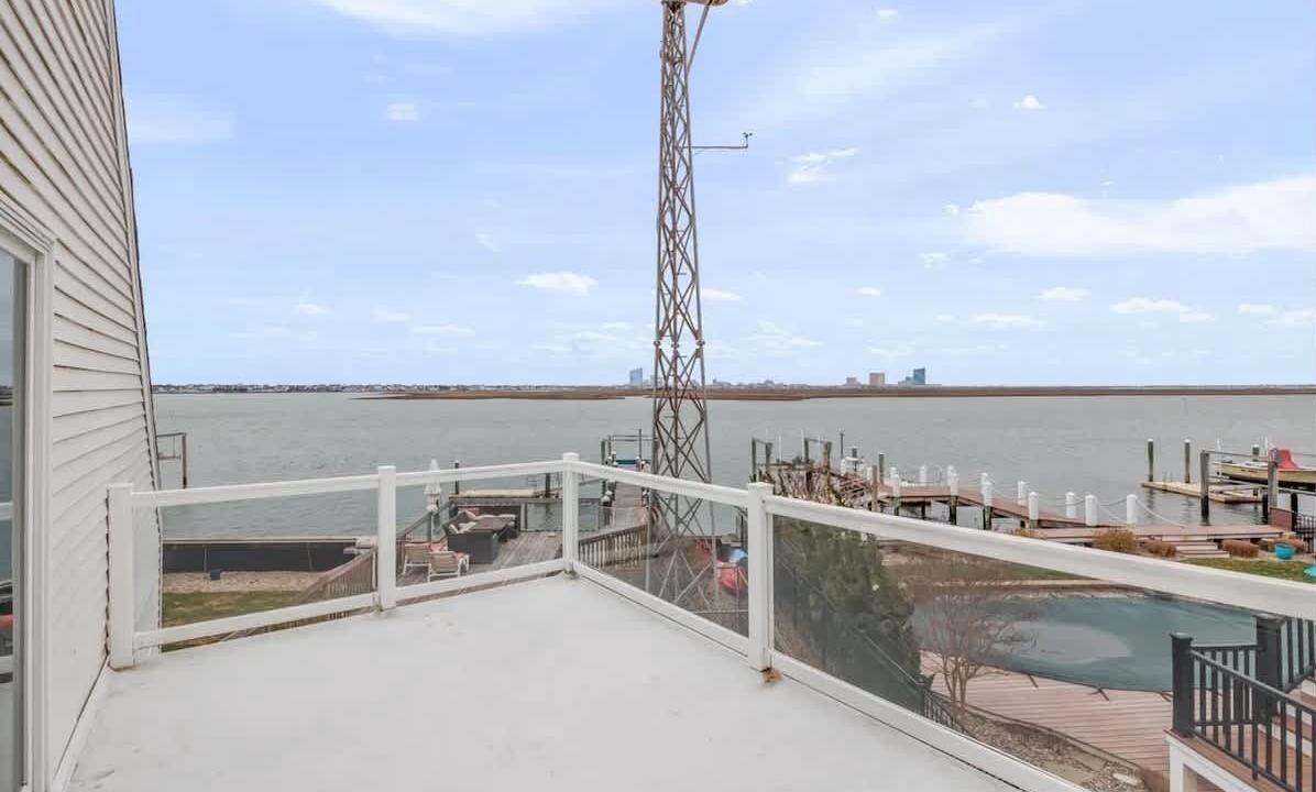 Photo of Patio Balcony in Brigantine