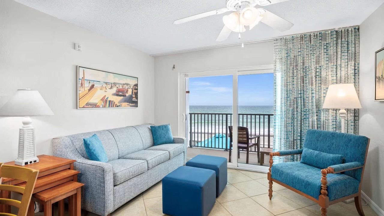 Photo of Livingroom in Ormond Beach