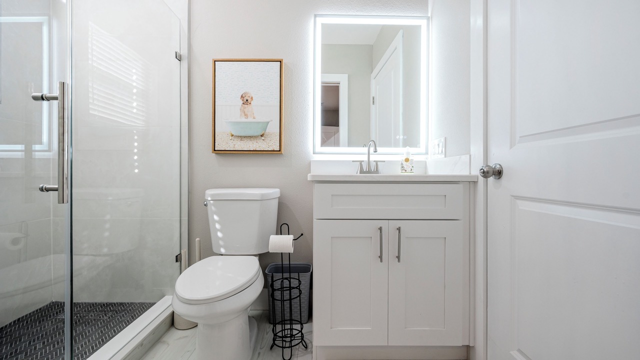 Photo of Bathroom in Dixieland
