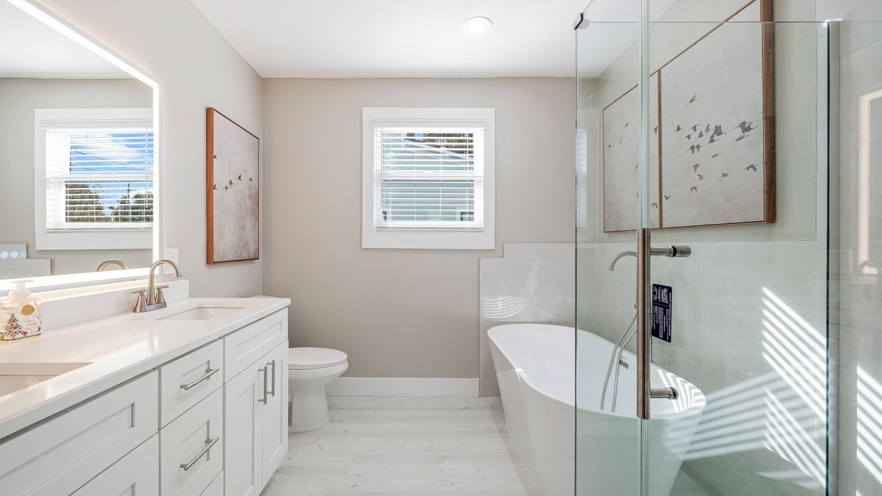 Photo of Bathroom in Dixieland