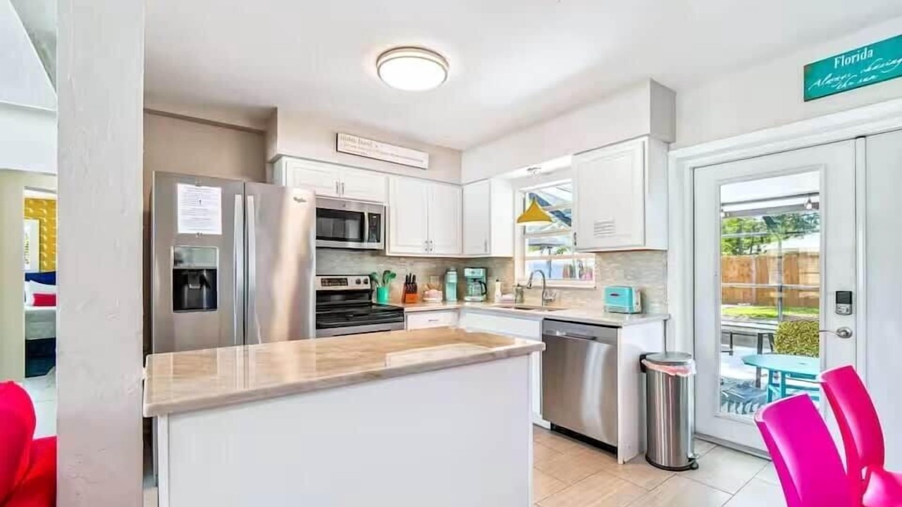 Photo of Kitchen in South Pinellas Community Council