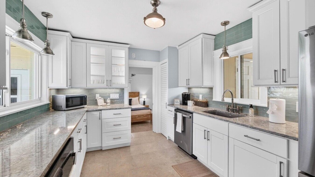 Photo of Kitchen in Redington Beach