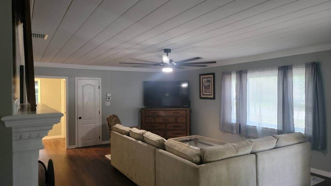 Photo of Livingroom in Ellenton
