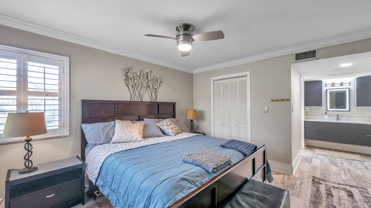 Photo of Bedroom in Wesley Chapel