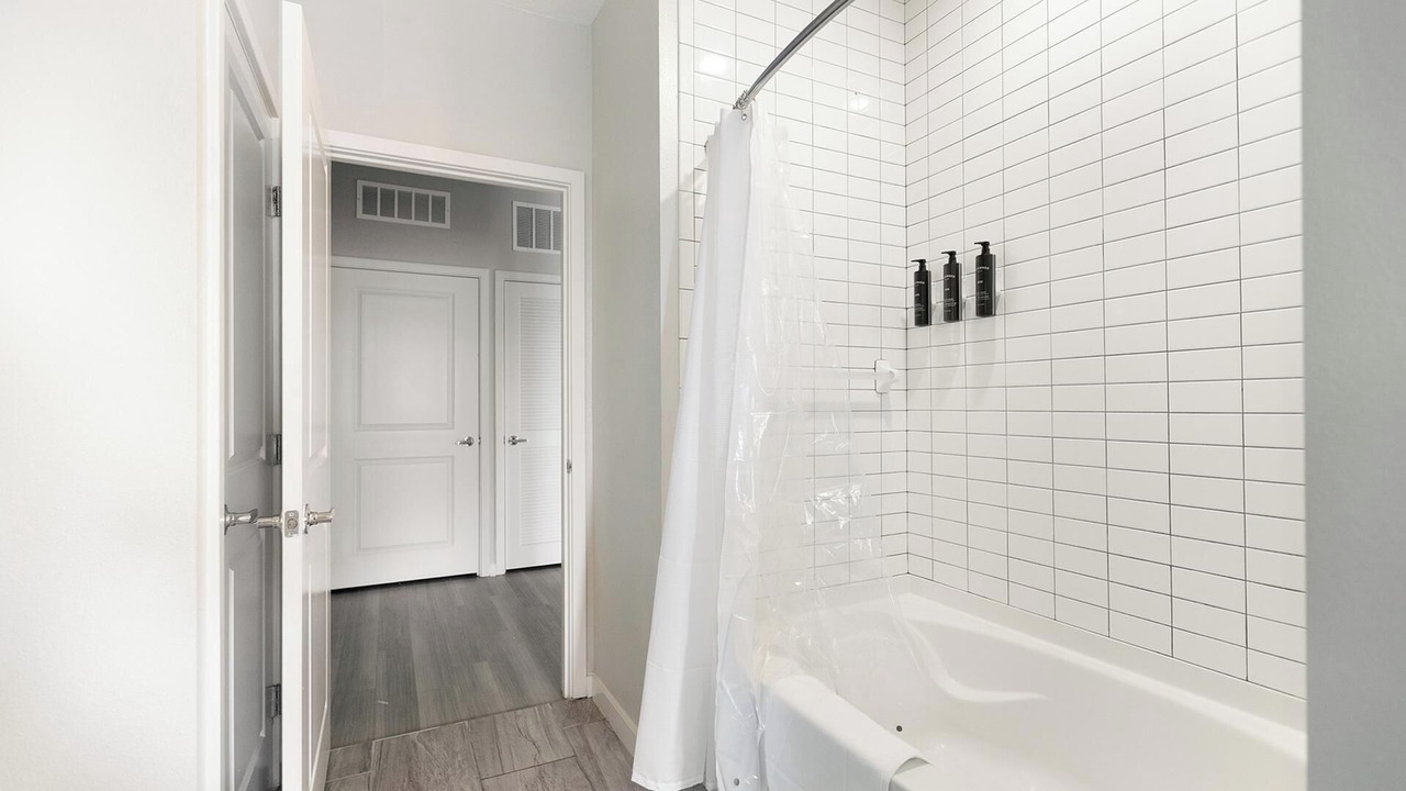 Photo of Bathroom in Sun City Center