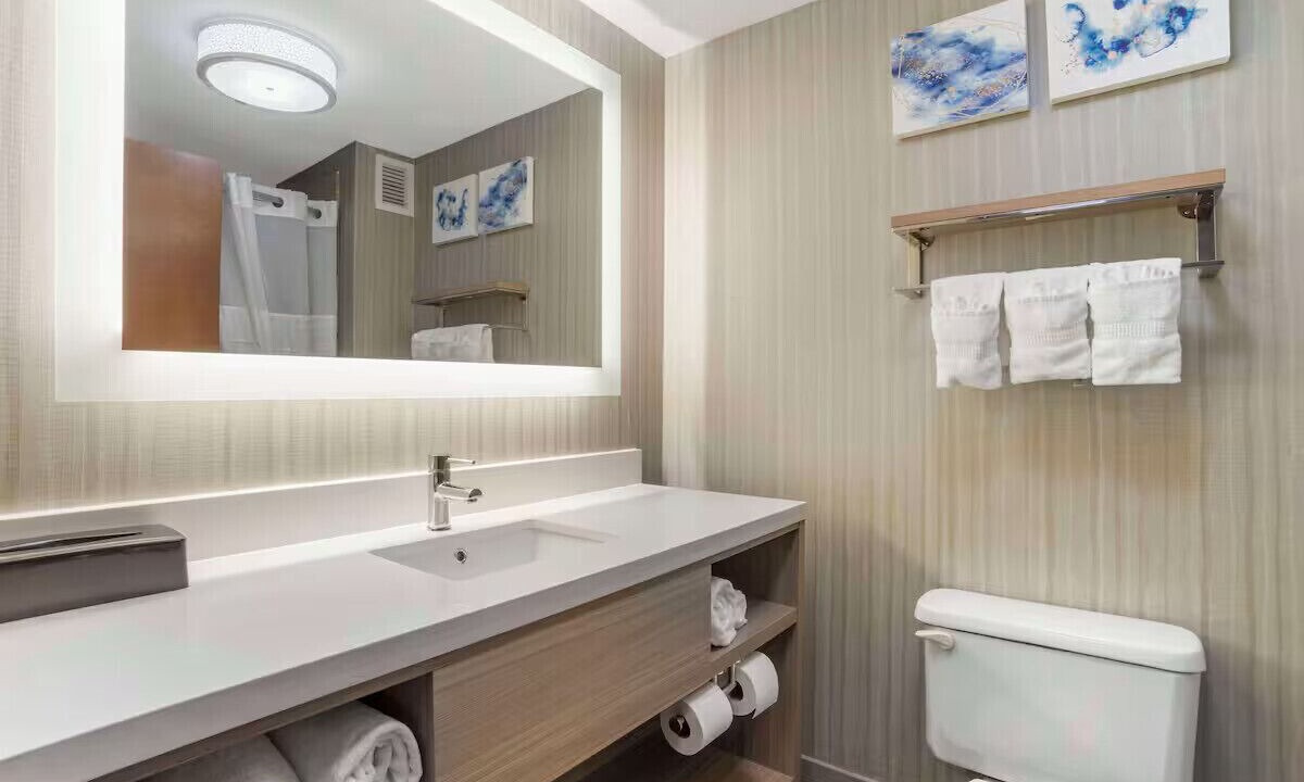 Photo of Bathroom in Arcadia