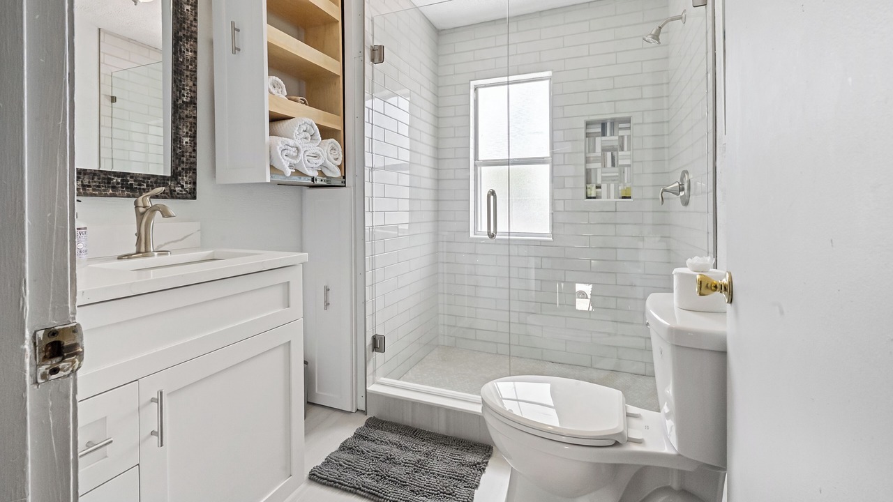 Photo of Bathroom in Tarpon Springs