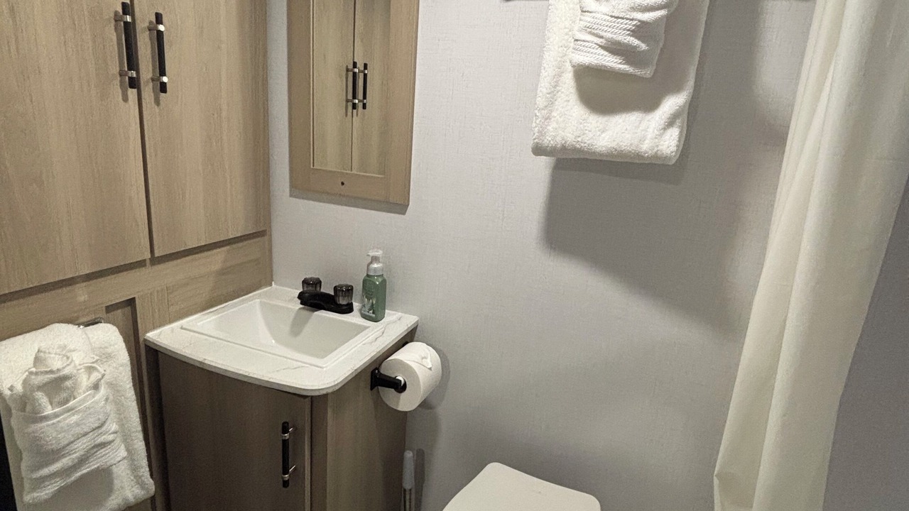 Photo of Bathroom in Fairvilla