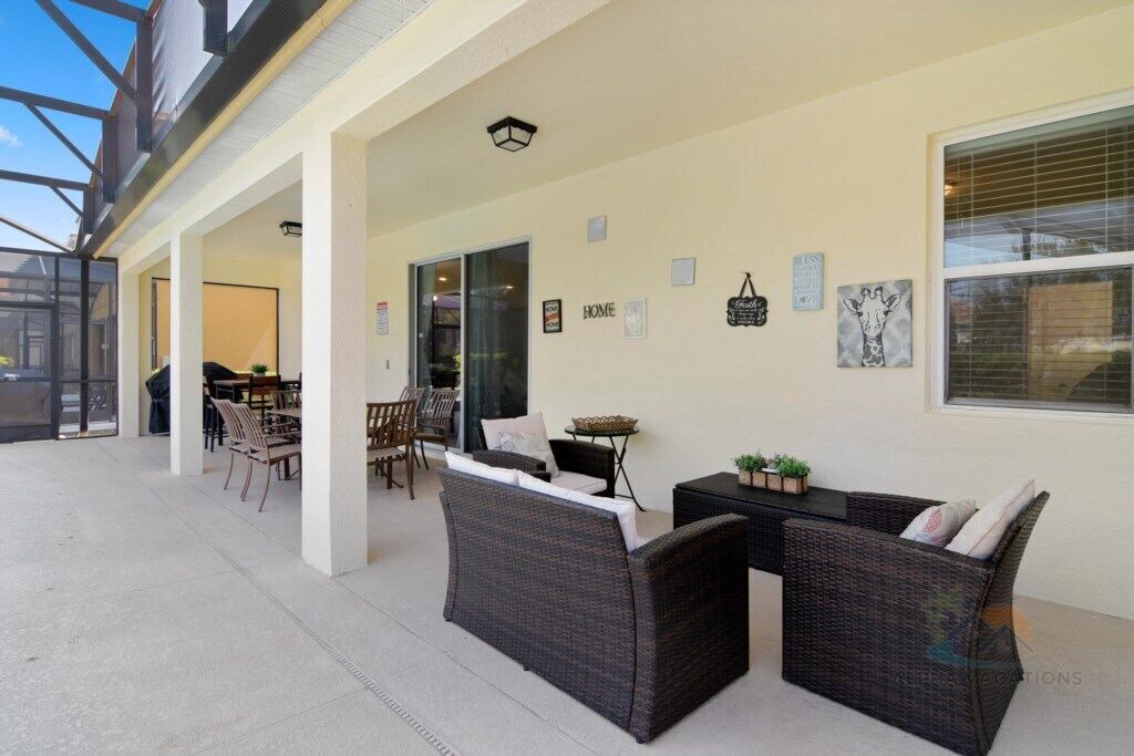 Photo of Outdoor in Loughman