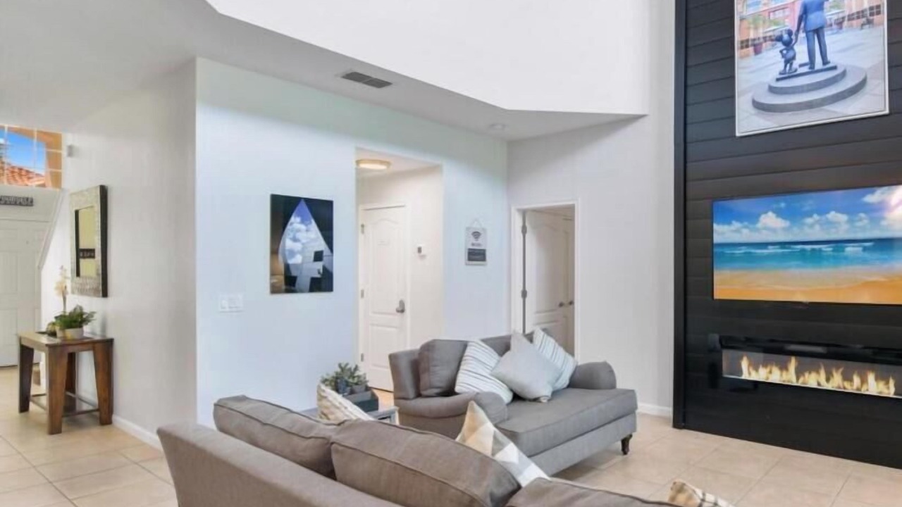 Photo of Livingroom in Loughman