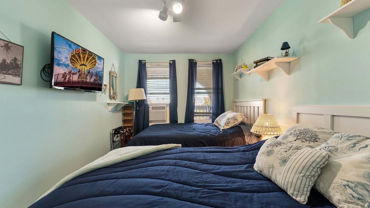 Photo of Bedroom in Wildwood Crest