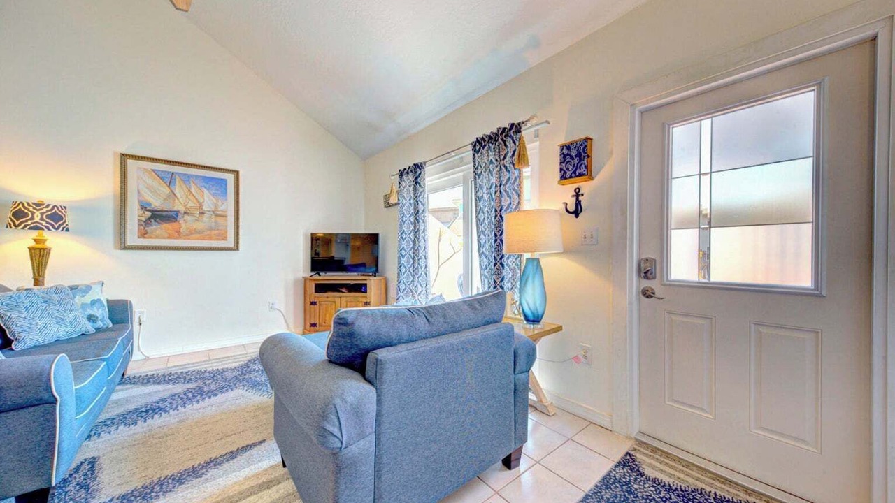 Photo of Livingroom in Tyler Gardens