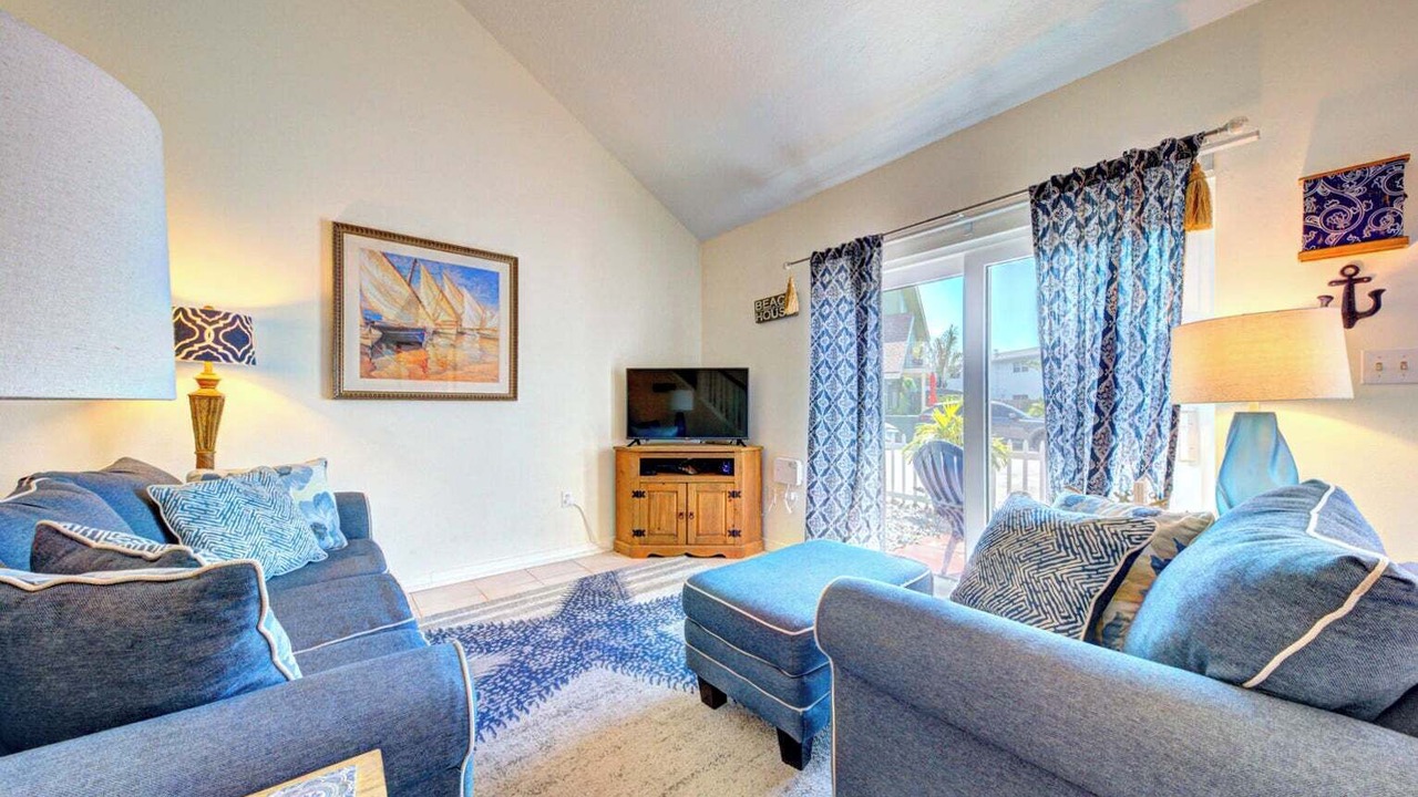 Photo of Livingroom in Tyler Gardens