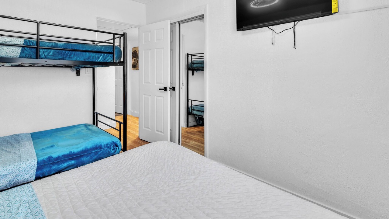 Photo of Bedroom in Seminole