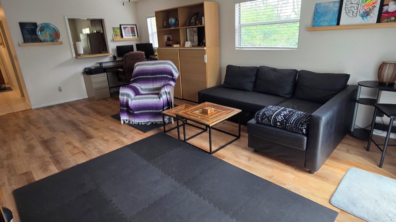 Photo of Livingroom in Crystal Beach