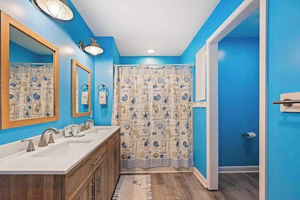 Photo of Bathroom in Dewey Beach