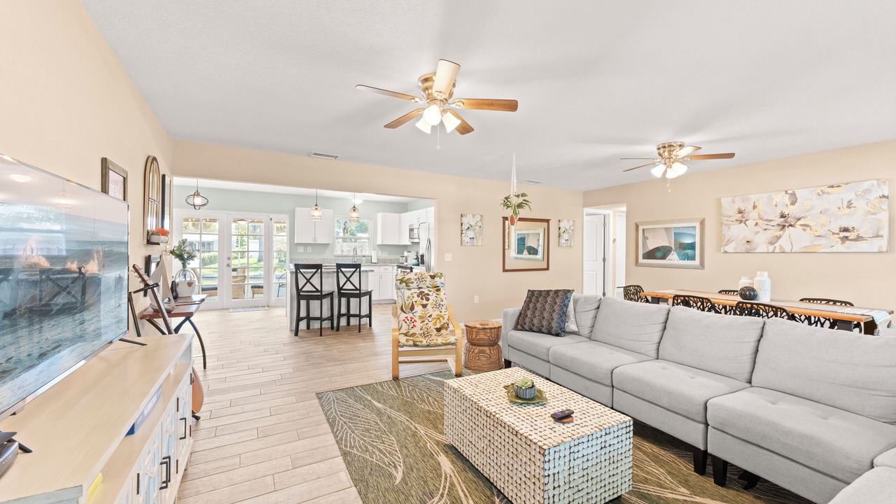 Photo of Livingroom in Caribbean Isles
