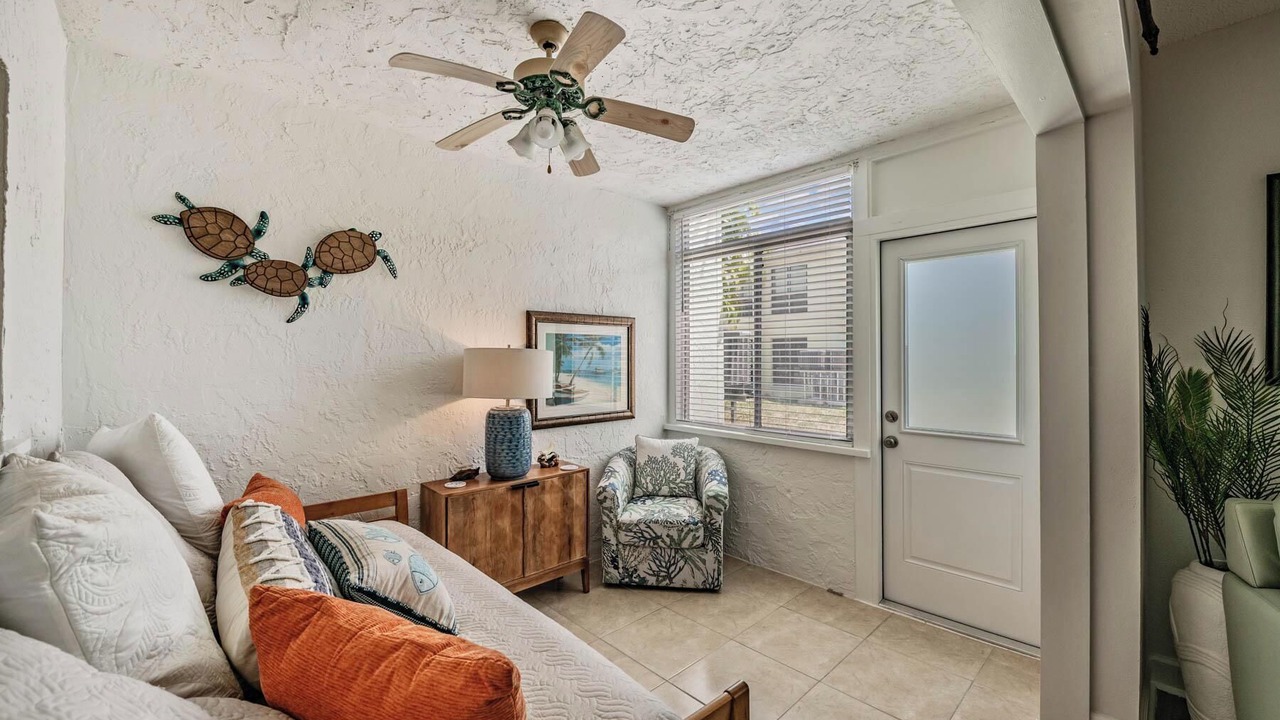 Photo of Livingroom in Indian Rocks Beach