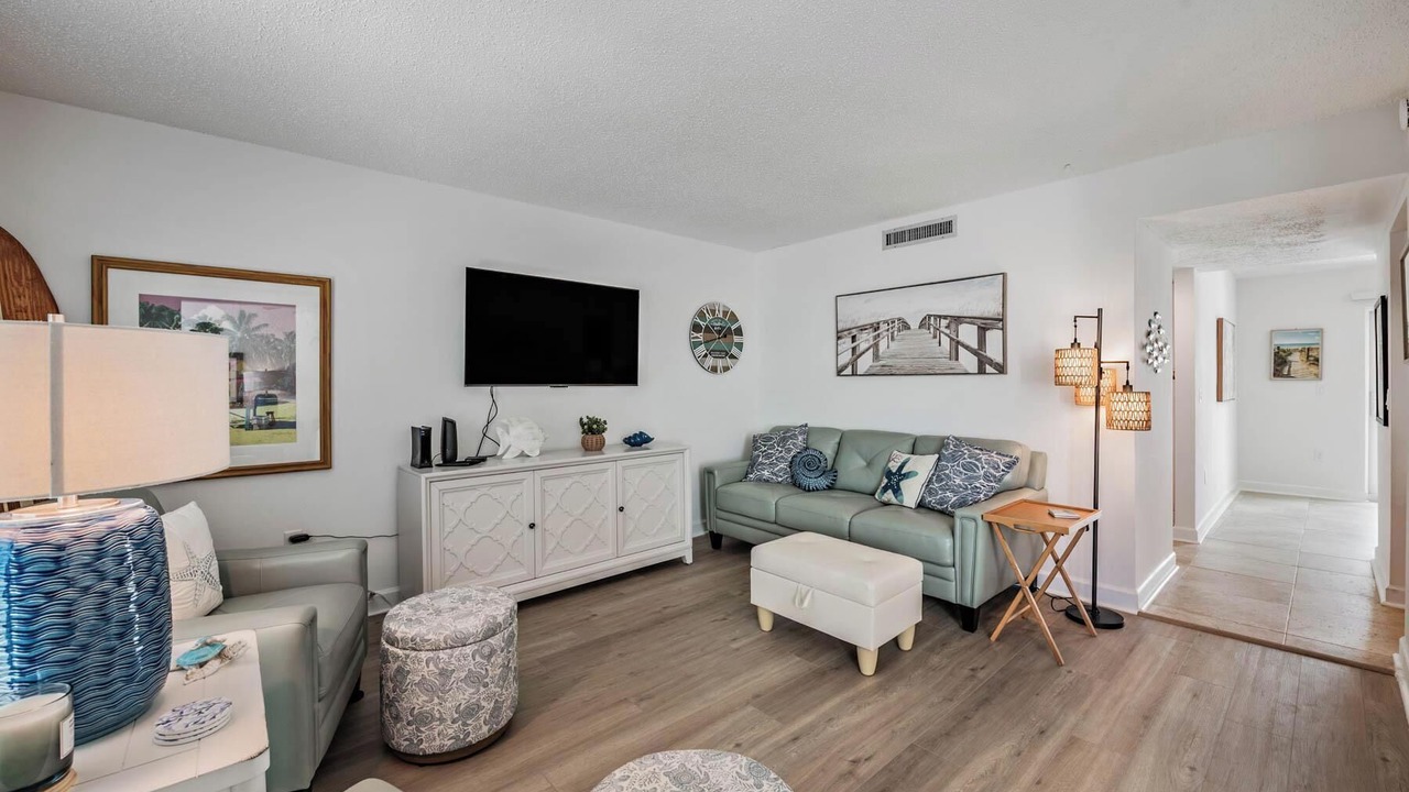 Photo of Livingroom in Indian Rocks Beach