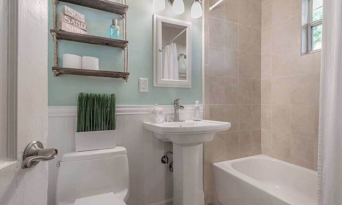 Photo of Bathroom in SoHo
