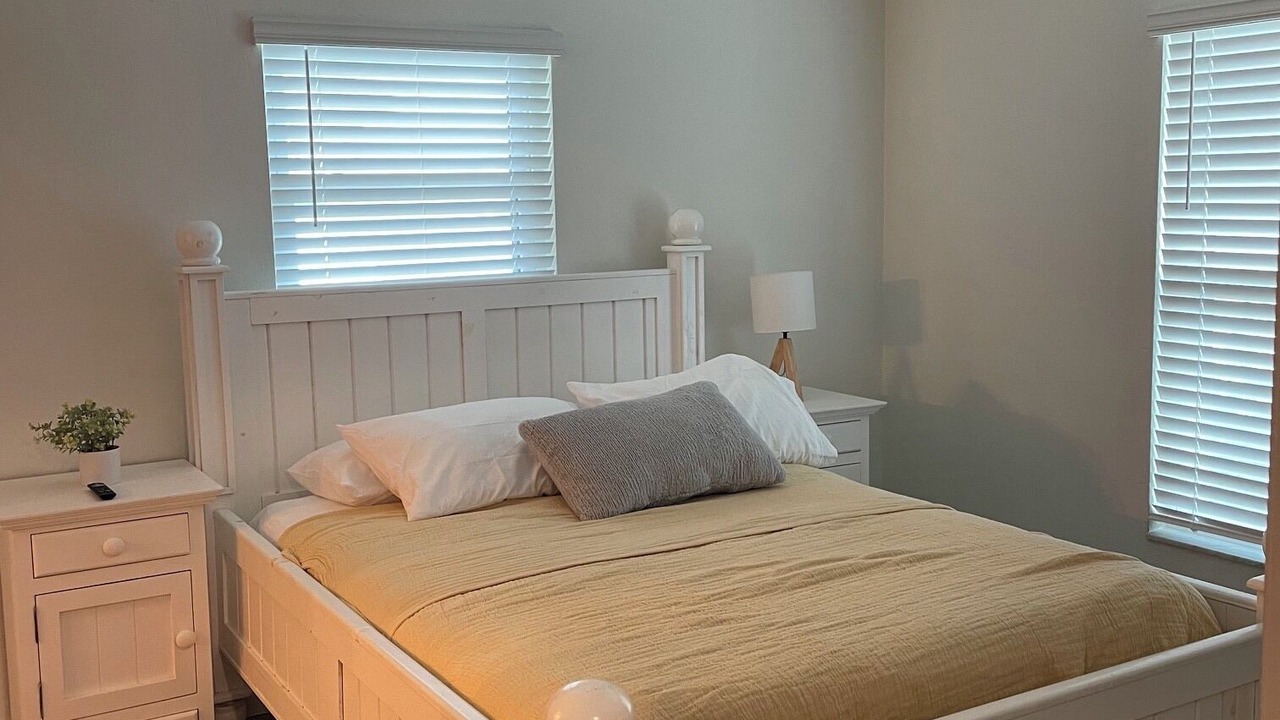 Photo of Bedroom in Ormond-by-the-Sea