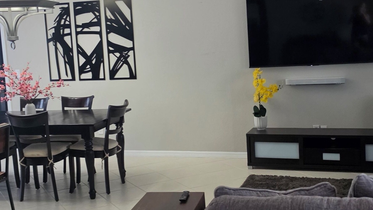 Photo of Livingroom in Whitfield