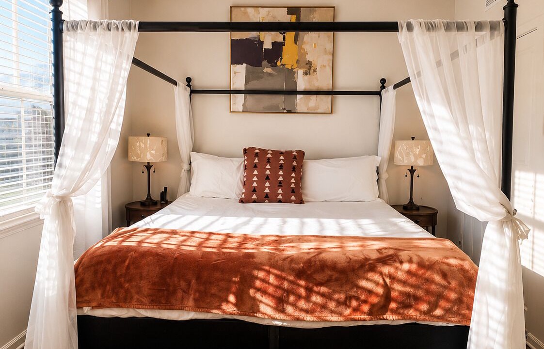 Photo of Bedroom in Northside